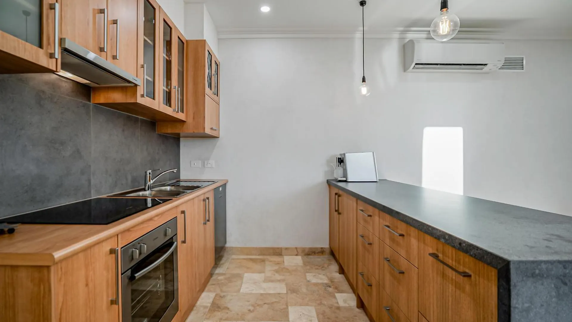 Liapis Estate Rostrevor Adelaide Hotel 0*,