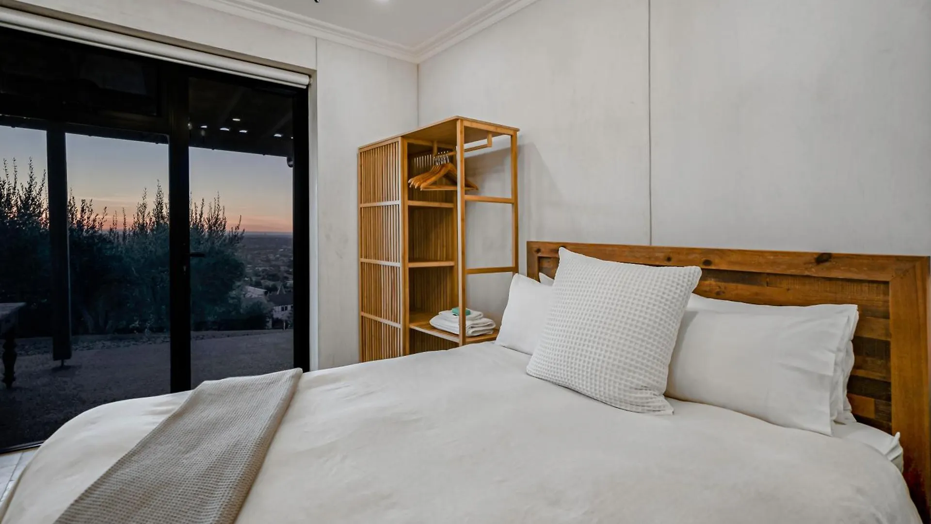 Guest house Liapis Estate Rostrevor Adelaide Hotel